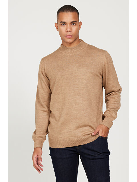 Altınyıldız Classics Erkek Vizon Standart Fit Normal Kesim Yarım Balıkçı Yaka Triko Kazak - S000403509-26429