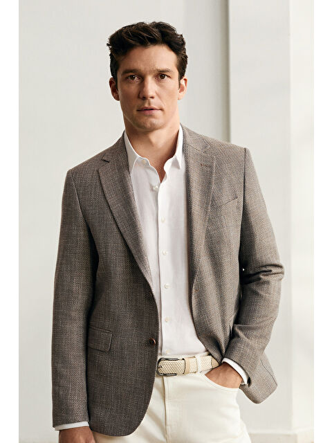 Kiğılı Rahat Kesim Mono Yaka Klasik Ceket