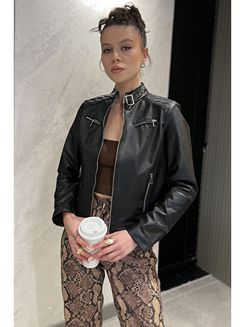 Gülseli Kadın Kemer Tokalı Crop Top Suni Deri Ceket - S000353523-19351