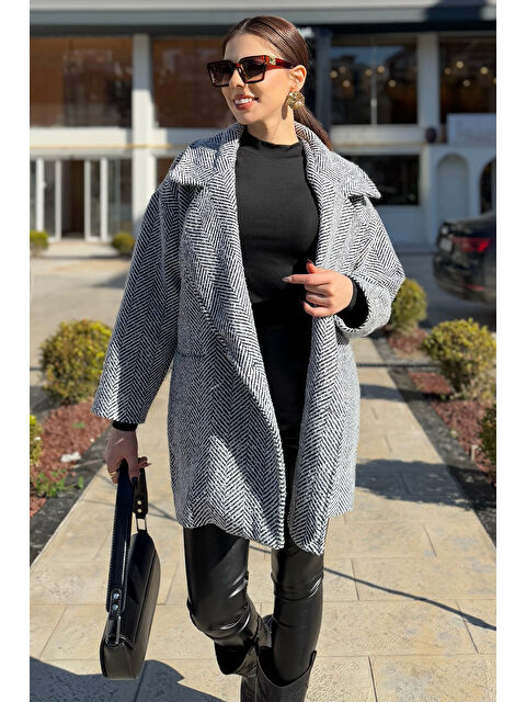 Gülseli Kadın Astarlı Balıksırtı Desen Oversize Kaşe Kaban - S000353528-37246