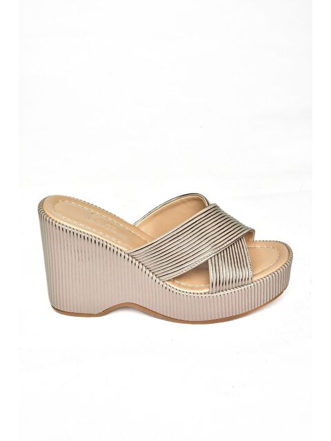 Fox Shoes S2501014 Platin Kadın Terlik - S000152349-29666