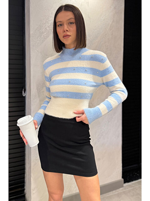 Gülseli Kadın Balıkçı Yaka Taş Detaylı Crop Top Bluz - S000314295-6353