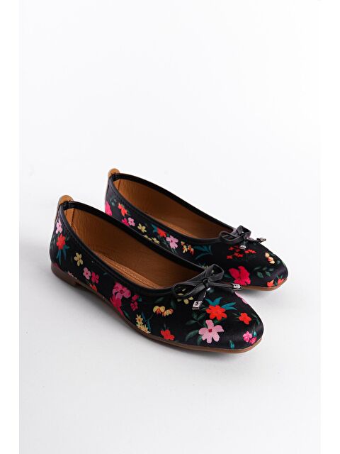 Capone Outfitters Hana Trend Saten Çiçekli Kadın Babet - S000160679-19351