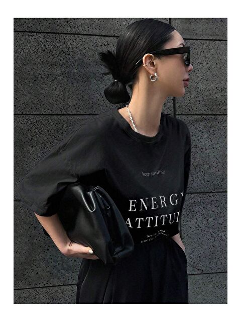 Trendseninle Kadın Siyah Energy Attitude Baskılı Oversize Tişört - S000202938-19351
