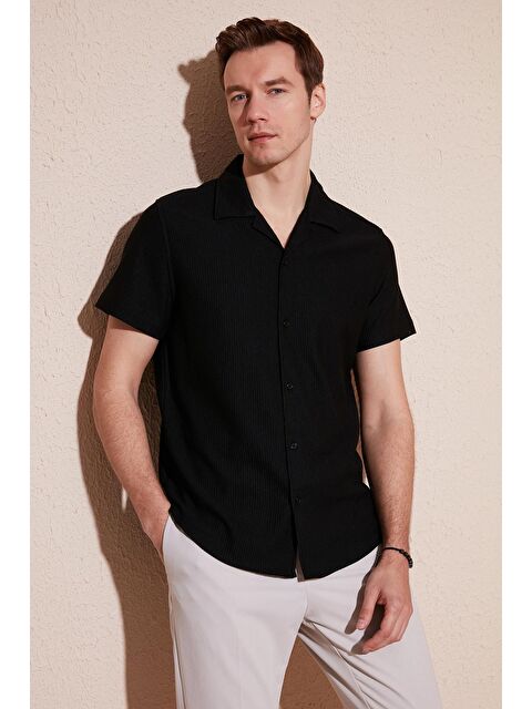 Buratti Pamuk Karışımlı Apaş Yaka Kısa Kollu Regular Fit Erkek Gömlek CF24S115882 - S000142434-19351
