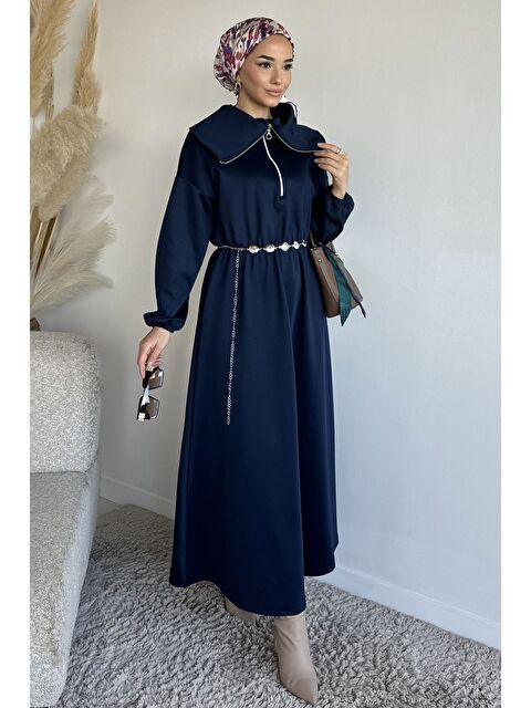 Julude Ön Yarım Fermuarlı Bel Lastikli Zincir Aksesuarlı Tesettür Elbise - S000491546-21164