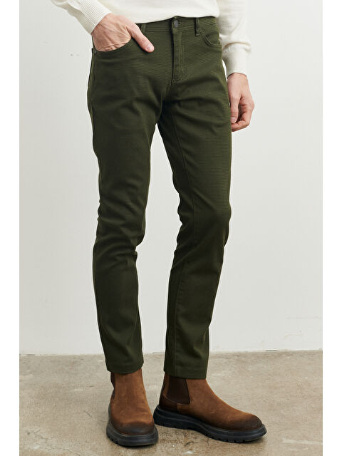 AC&Co / Altınyıldız Classics Erkek Haki Slim Fit Dar Kesim Armürlü Esnek Casual Pantolon - S000403620-18547