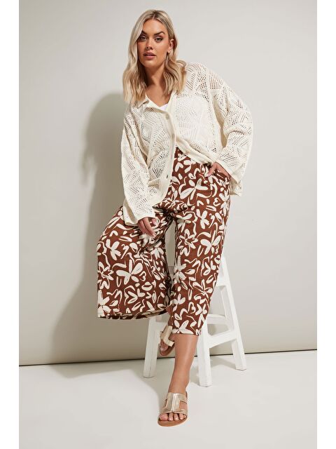 Stil Diva Büyük Beden Beli Lastikli Cepli Çiçek Desenli Kapri Pantolon 145293 - S000426743-29705