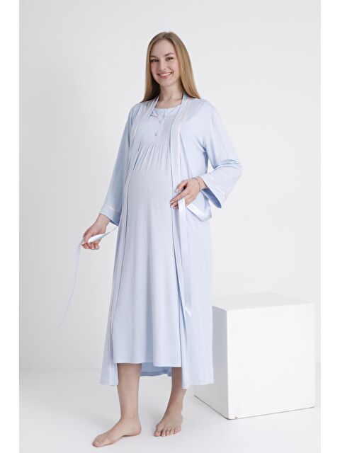 MİSS DÜNYA LİSSA Bebe Mavisi Sabahlıklı Emzirmeye Uygun Şerit Detaylı Hamile ve Lohusa Sıfır Kol Gecelik Takımı - S000381128-3642