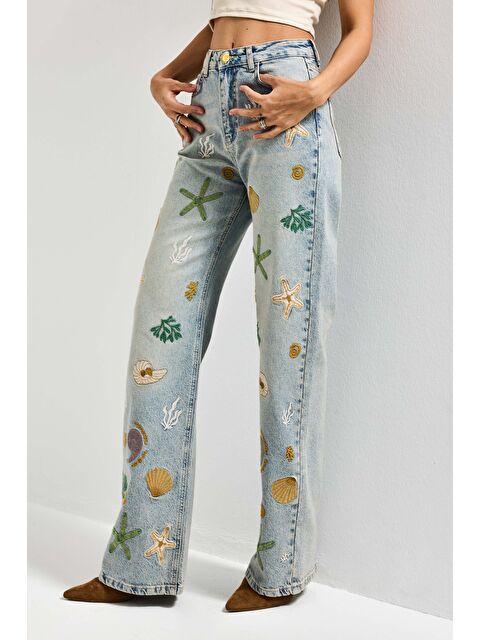 It's Basic Kadın Jean Rengi 4s6-65 Straight Fit Elastan Kumaş Özel Desen Nakışlı Tasarım Denim Jean - S000491573-17234