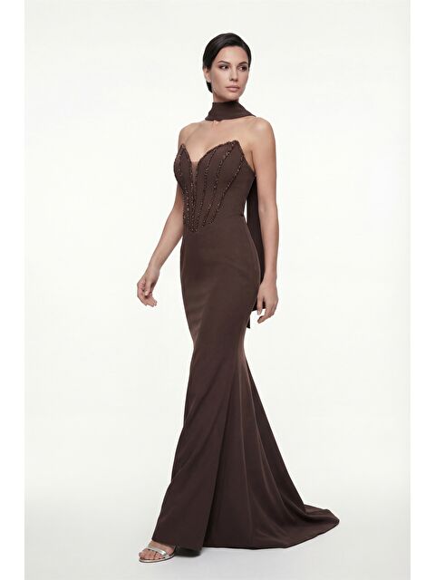 Lafaba Kadın Kahverengi Straplez Yaka Taşlı Uzun Balık Abiye Elbise - S000508260-19413