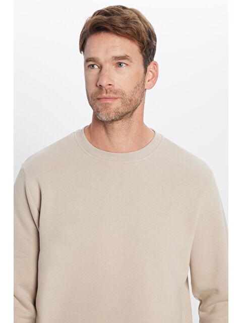 TUDORS Unisex Relax Fit Rahat Kesim Pamuklu Yumuşak Dokulu Polarlı Basic Taş Renk Bisiklet Yaka Sweatshirt - S000324308-25636