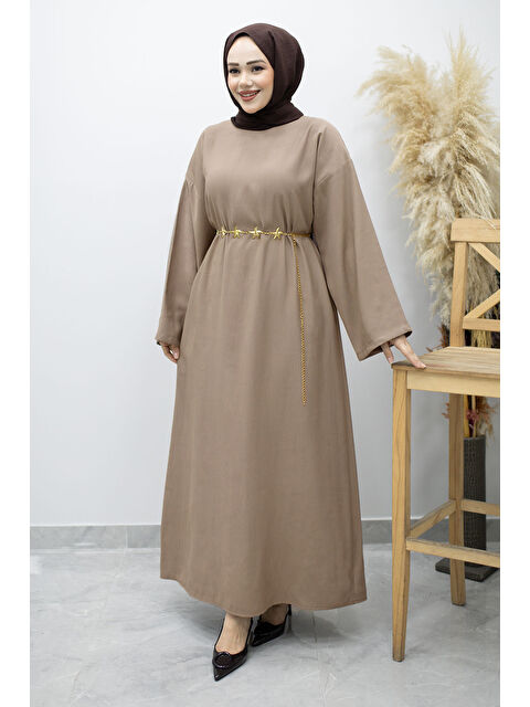 Tesettür Dünyası Zincir Kemerli Elbise TSD260191 Vizon