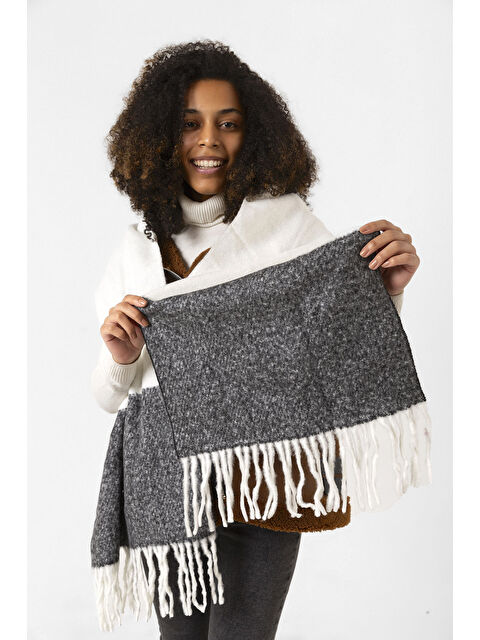 Remsa Püsküllü Buklet Atkı Şal 40X210 cm 1290 Siyah - S000288184-37246