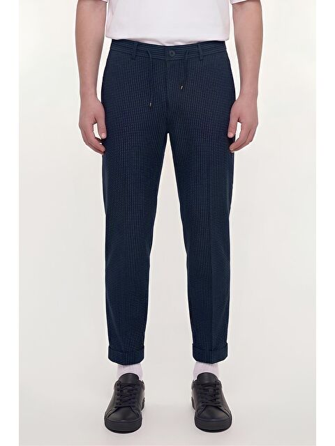 Sabri Özel Giotelli Erkek Lacivert Dar Kesim Slim Fit Dokuma Yan Cep Lastikli Bel Pantolon