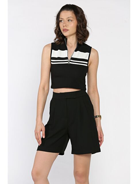 Gülseli Kadın Bel Lastikli Pileli Yüksek Bel Cırtlı Şort - S000399272-19351