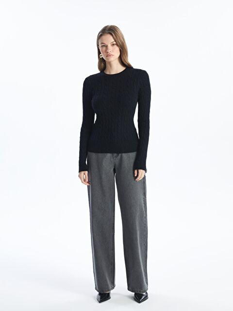 Dexia Saç Örgü Detaylı Bisiklet Yaka Yumuşak Dokulu Slim Fit İnce Triko - Siyah Renk - S000171207-19351