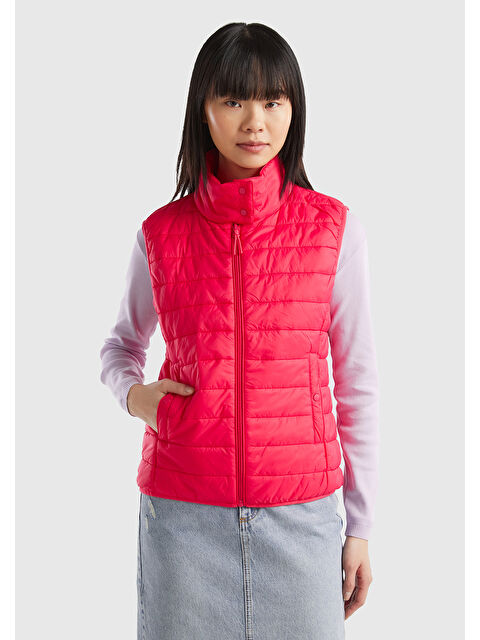 United Colors Of Benetton Kadın Koyu Pembe Recycled Polyester Dolgulu  Pufa Yelek - S000310653-20022
