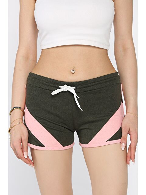 Gülseli Biyeli Kadın Baskılı Mini Şort - S000399246-18547