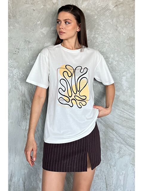 Gülseli Kadın Taşlı Baskılı Bisiklet Yaka Tişört - S000399290-19966