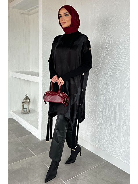 Julude Gülseli Düğme Detaylı İpek Kübra Kumaş Tesettür Triko Tunik