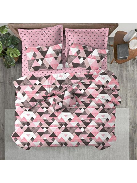 Evmila Geometrik Desen Baskılı Çift Kişilik 200x220 cm 2 Adet 50x70 cm Nevresim Takımı - Pembe - S000130711-23173