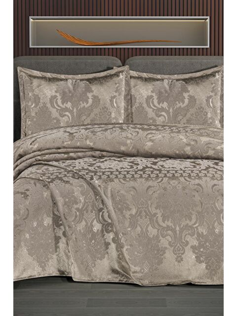 Çeyiz Diyarı Violetta Şönil Çift Kişilik Yatak Örtüsü 240x260 cm Bej - S000490625-19928