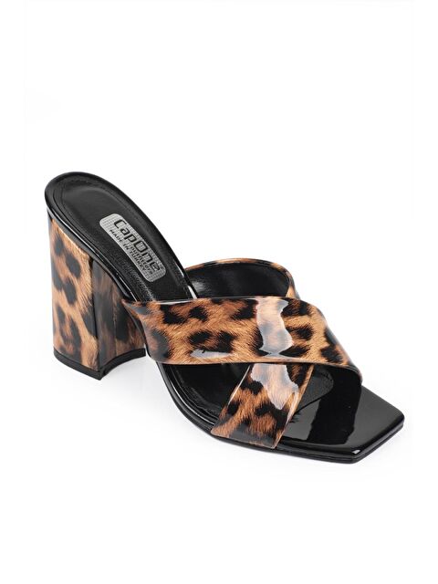 Capone Outfitters 015 Topuklu Küt Burun Kadın Terlik - S000180423-23173