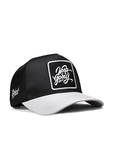 BlackBörk Keep Going Logolu Beyaz-Siyah Trucker Şapka
