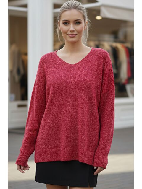 Chiccy Alev Kırmızısı V Yaka Uzun Kol Yırtmaçlı Simli Casual Arkası Uzun Oversize Triko Kazak 70 75 - S000486562-20045