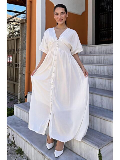 Madmext Beyaz V Yaka Düğmeli Elbise Mg2339 - S000439998-20063