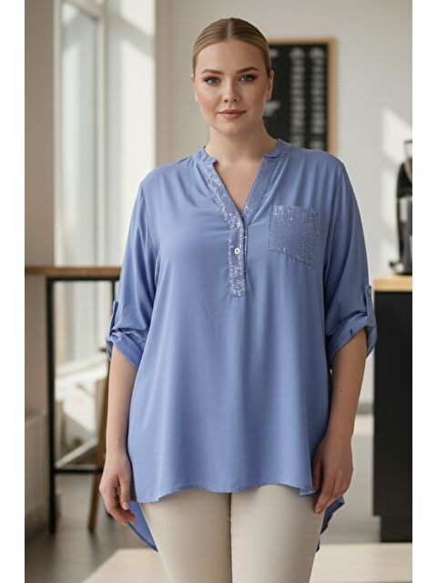 Chiccy İtalyan Büyük Beden Mavi Hakim Yaka Düğmeli Uzun Kollu Pullu Cepli Casual Dokuma Bluz 72 65 - S000486568-17234