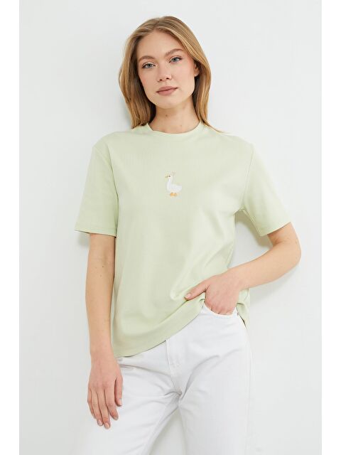 Fullamoda Ördek Nakışlı Bisiklet Yaka Salaş Tişört