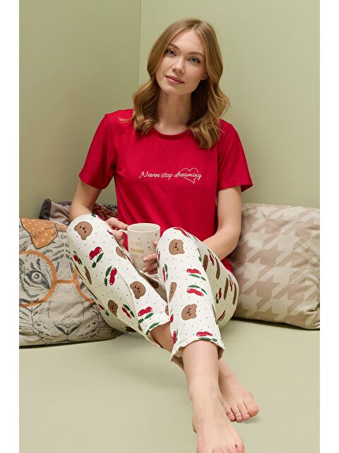 Fullamoda Çizgili Kalpli Bisiklet Yaka Pijama Takımı