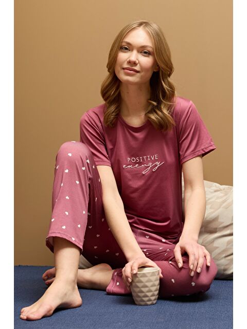 Fullamoda Çizgili Kalpli Bisiklet Yaka Pijama Takımı