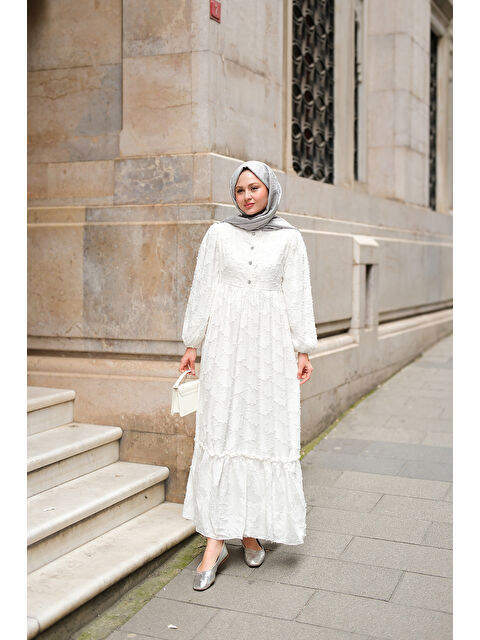 Locco Moda Kadın Düğme Detay Bisiklet Yaka Tesettür Elbise Beyaz - S000363801-20063