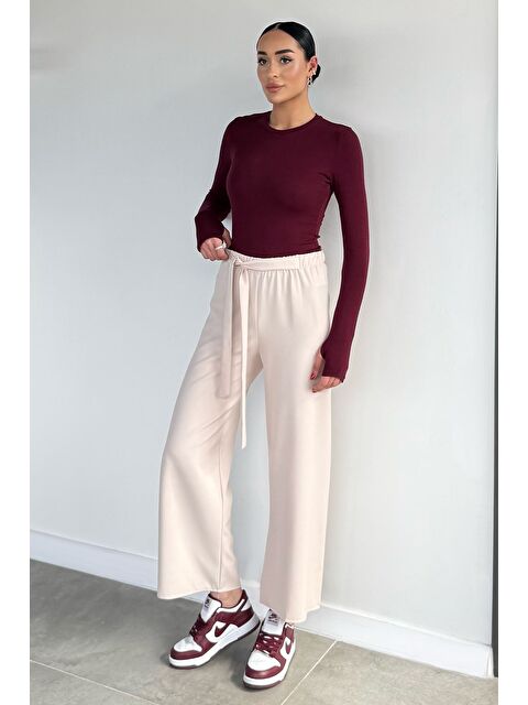 Gülseli Kadın Bel Bağlamalı Bol Paça Pantolon