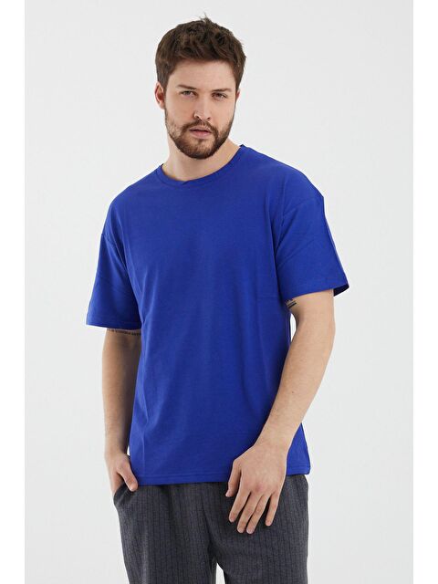 Tarz Cool Erkek Basic Bol Kesim %100 Pamuk Tişört - S000152844-23710