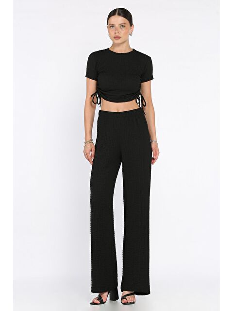 Gülseli Kadın Kendinden Desenli Yan Büzgülü Bluz Pantolon İkili Takım - S000399359-19351