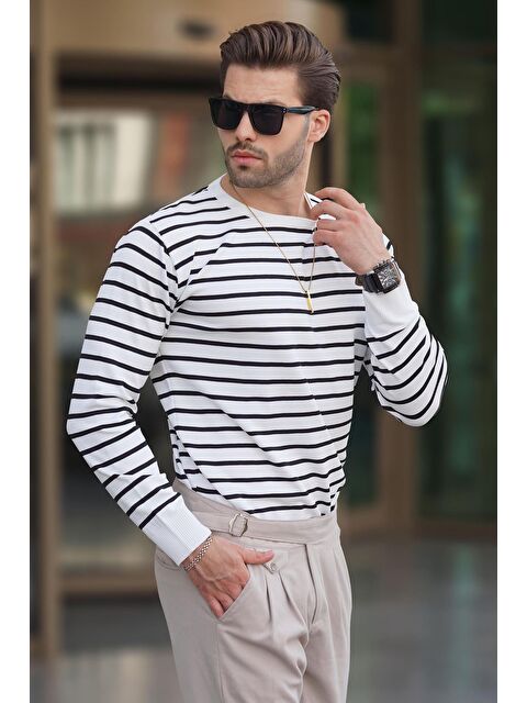 Madmext Beyaz Bisiklet Yaka Çizgili Kazak 7241 - S000259822-20063