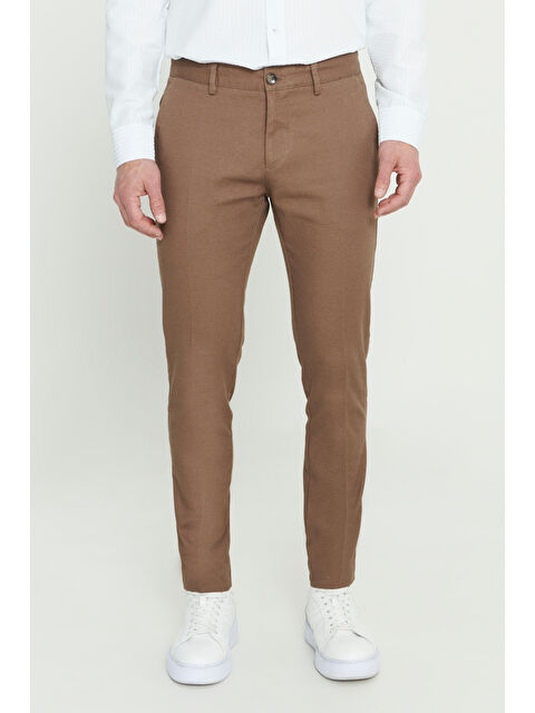 AC&Co / Altınyıldız Classics Erkek Camel Slim Fit Dar Kesim Armürlü Esnek Casual Pantolon - S000403251-4557