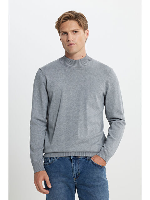 Altınyıldız Classics Erkek Gri Melanj Standart Fit Normal Kesim Yarım Balıkçı Yaka Triko Kazak - S000403286-74