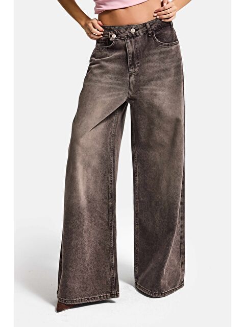 It's Basic Kadın Koyu Kahve 4s6-16 Mega Baggy Fit Kemer Detaylı Bol Kesim Denim Jean - S000511779-29704