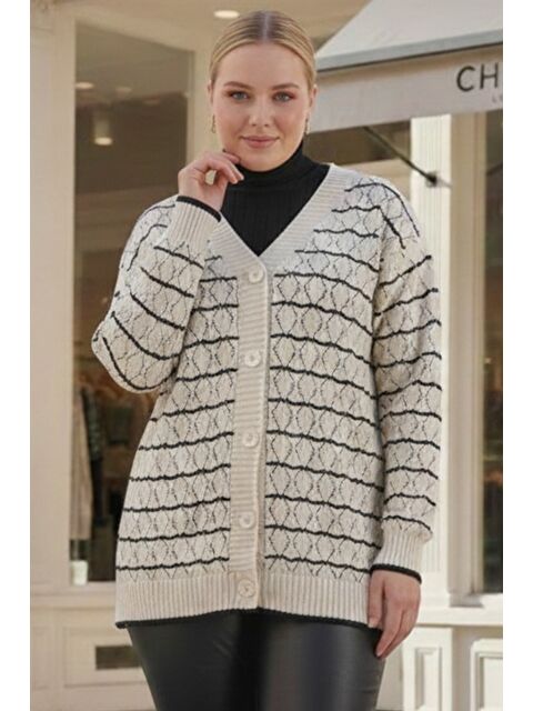 Chiccy Büyük Beden Ekru V Yaka Uzun Kol Çizgili Düğmeli Casual Ajur Örgü Triko Hırka 80 62 - S000486576-19965