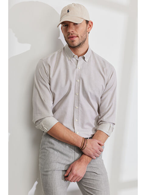 Altınyıldız Classics Erkek Bej Comfort Fit Geniş Kesim Düğmeli Yaka Pamuklu Çizgili Gömlek - S000403685-19928