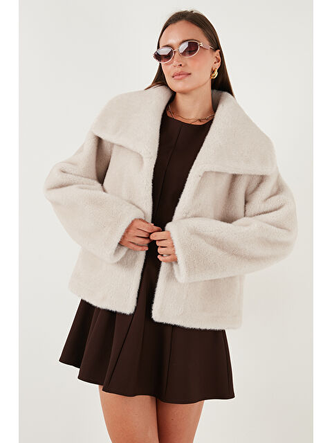 Lela Oversize Fit Geniş Yaka Astarlı Kürk 497AFRA - S000444283-19965