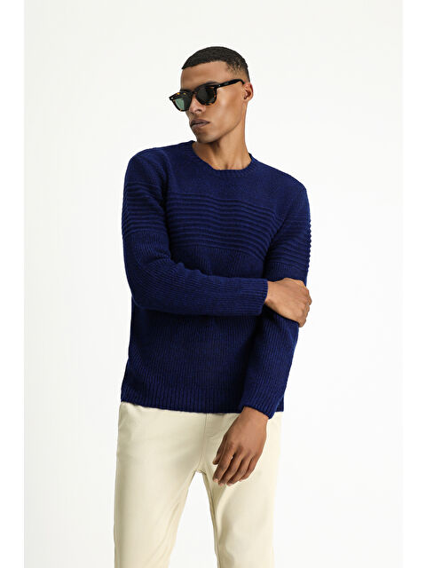 Kiğılı Bisiklet Yaka Regular Fit Çizgili Triko Büyük Beden Kazak - S000405091-19459