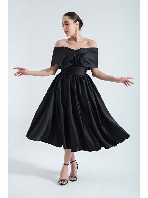 Lafaba Kadın Siyah Kayık Yaka Kloş Midi Saten Abiye Elbise - S000496650-19351