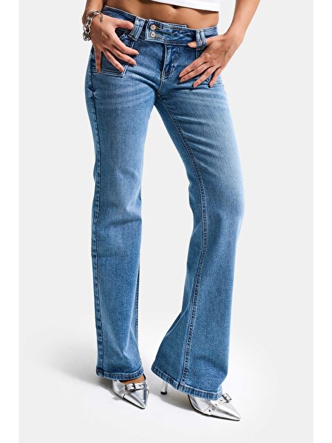 It's Basic Kadın Mavi T-4s6-4 Flare Fit Düşük Bel Taş Detaylı Özel Tasarım Denim Jean