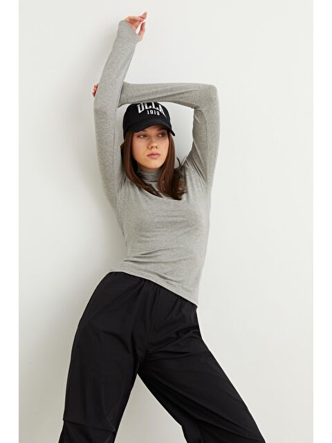 Bipantolon Kadın Açık Gri Parmak Detaylı Body - S000511126-17308